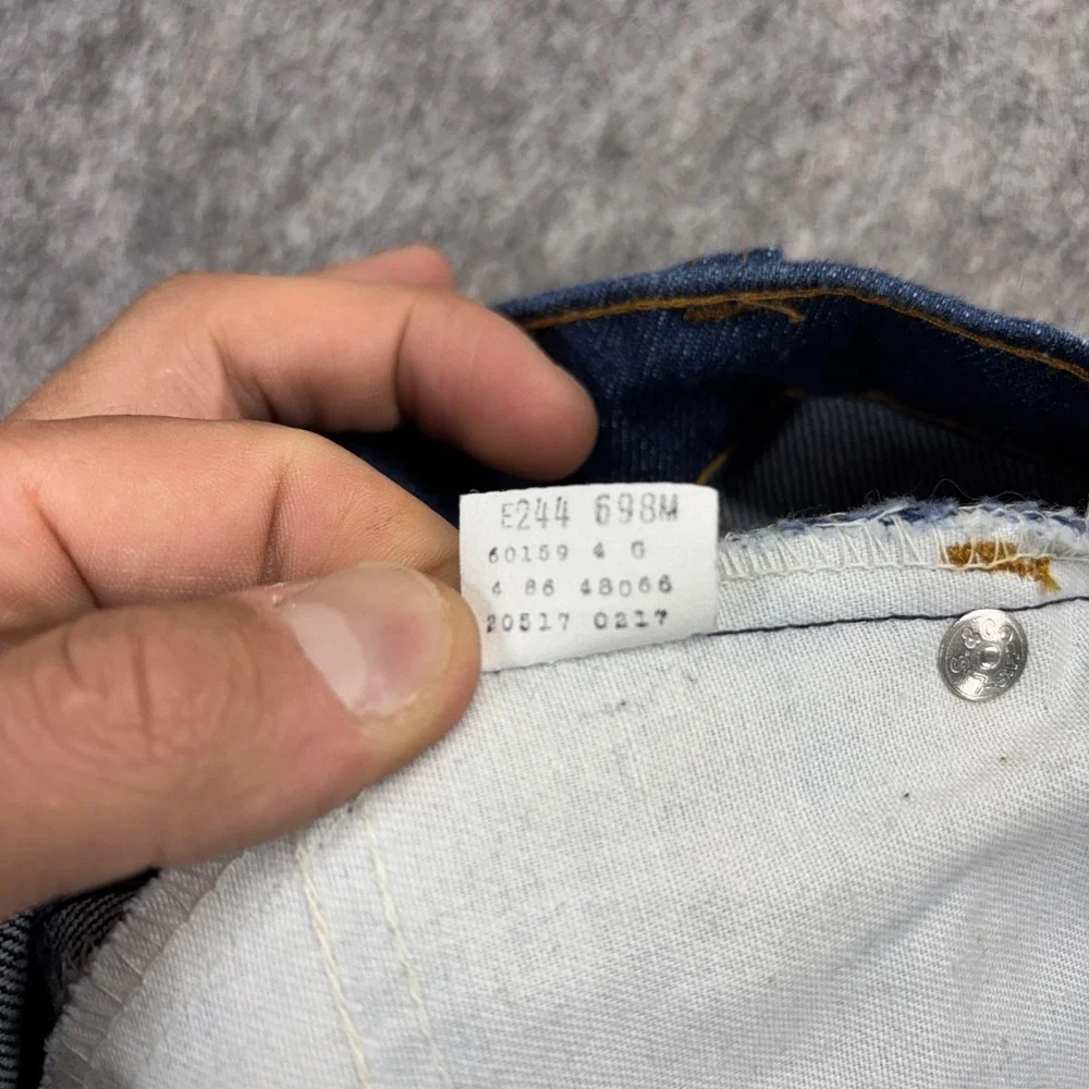 Vintage Levi's 20517 0217 Orange Tab 36x33 Blue Denim USA 80s Bootcut Western - Picture 15 of 16